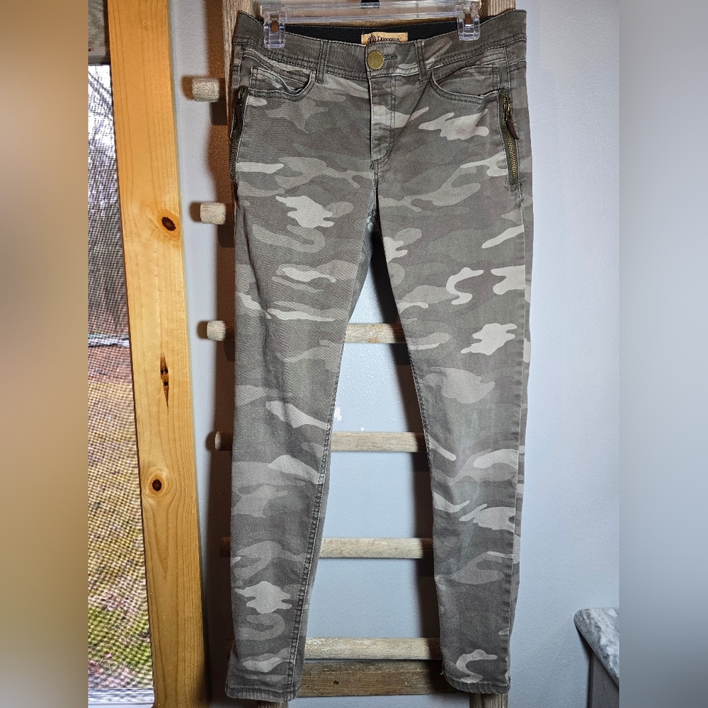 Camouflage Skinny Jeans